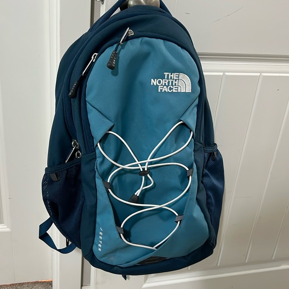 Women’s north face backpack